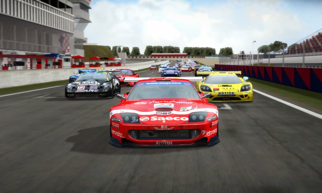 GTR - FIA GT Racing Game screenshot 2